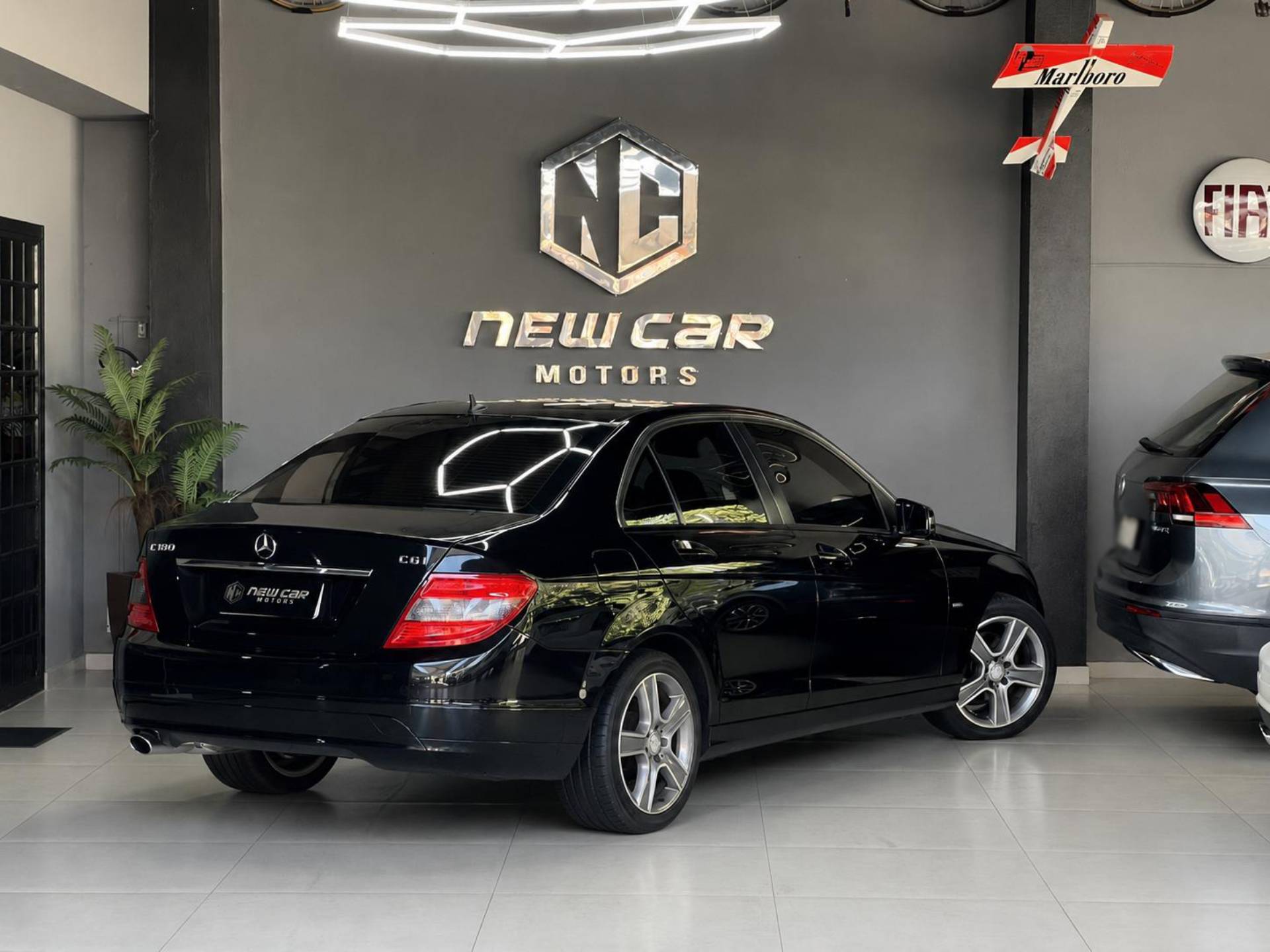 MERCEDES-BENZ C 180