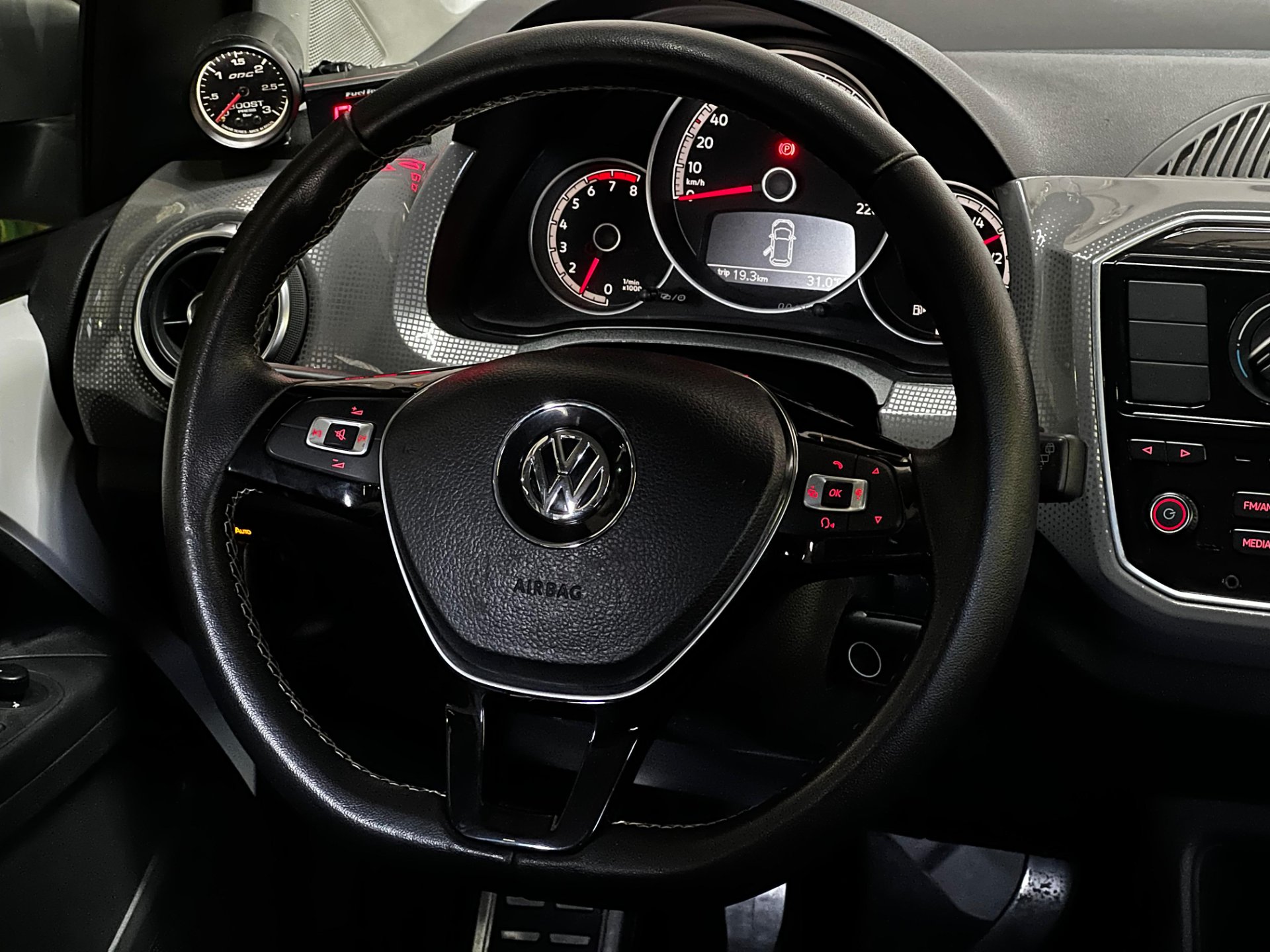 VOLKSWAGEN CROSS UP