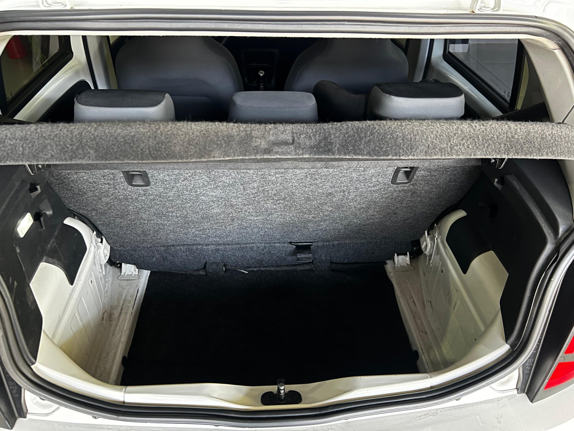 VOLKSWAGEN CROSS UP