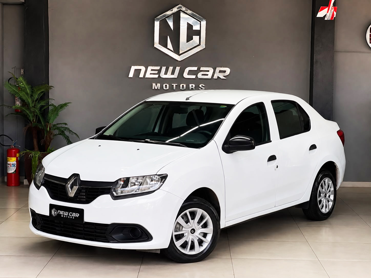 RENAULT LOGAN