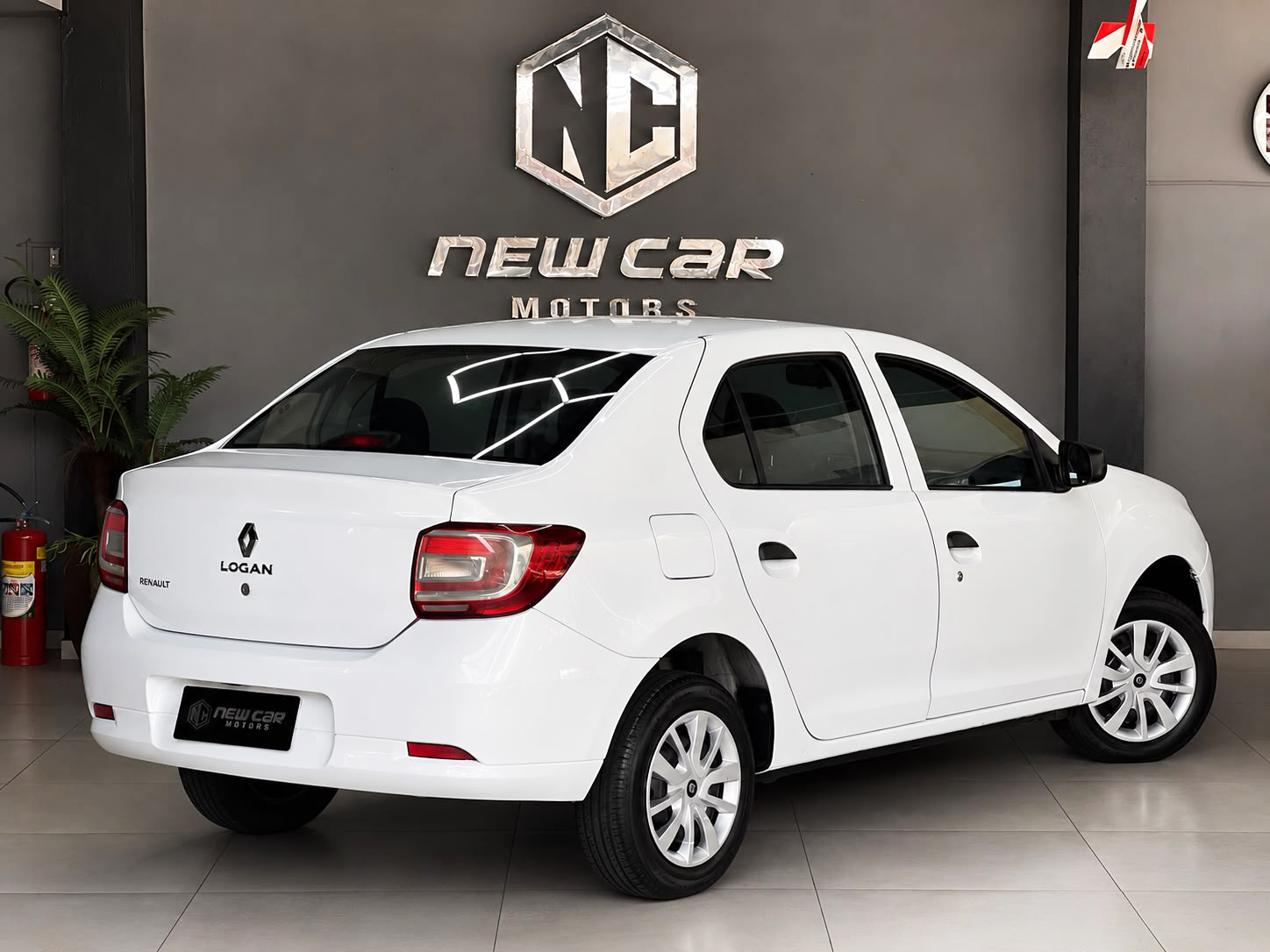RENAULT LOGAN