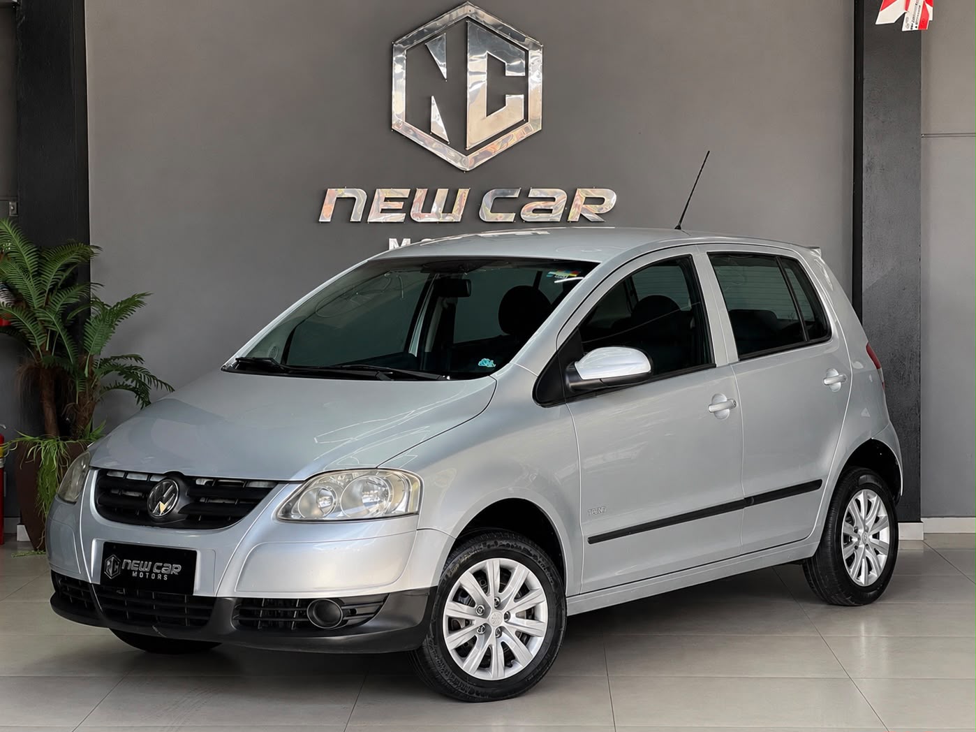 VOLKSWAGEN FOX