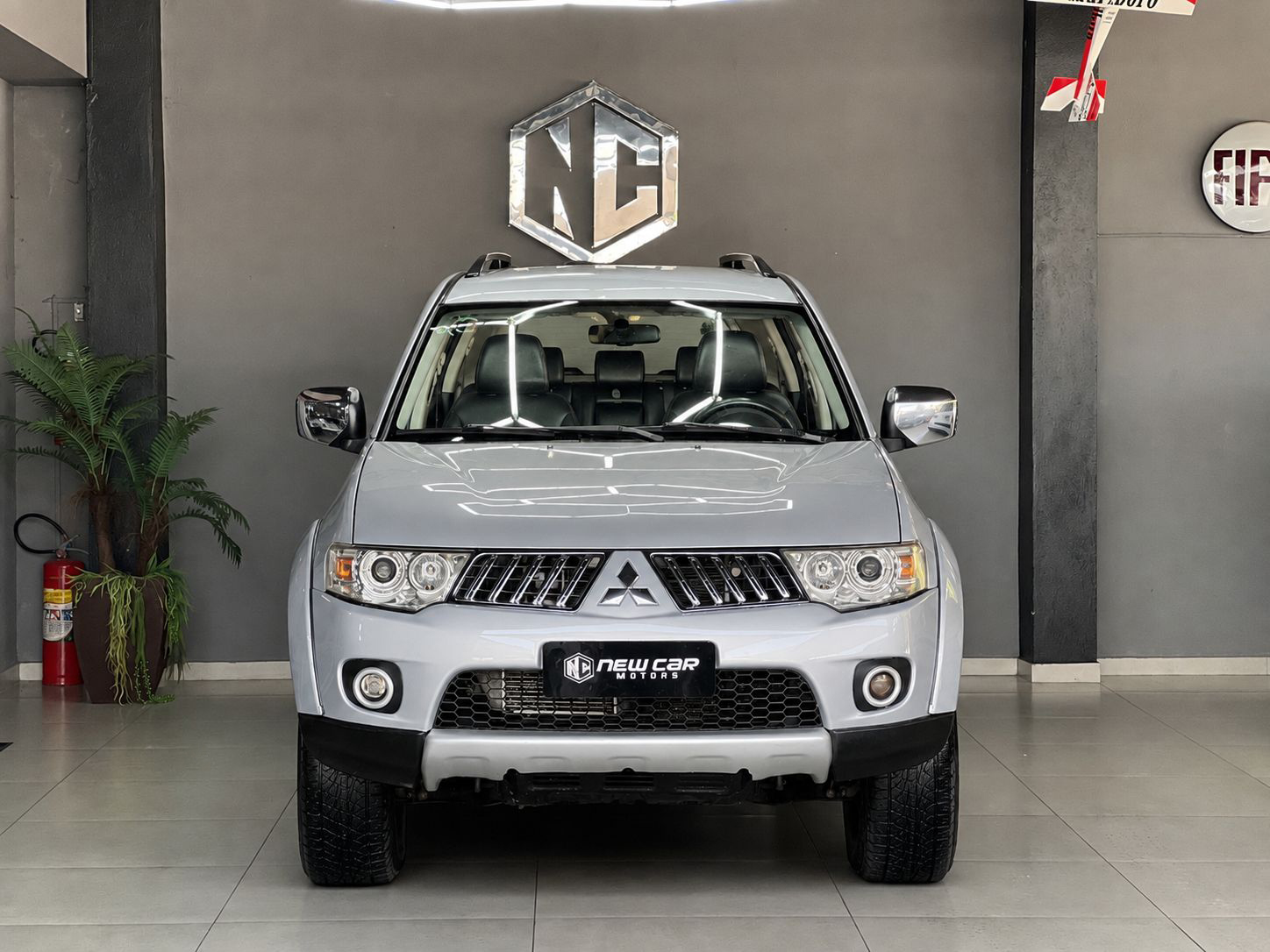 MITSUBISHI PAJERO DAKAR
