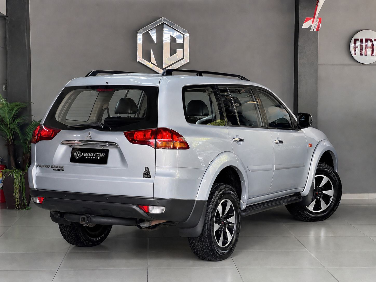 MITSUBISHI PAJERO DAKAR