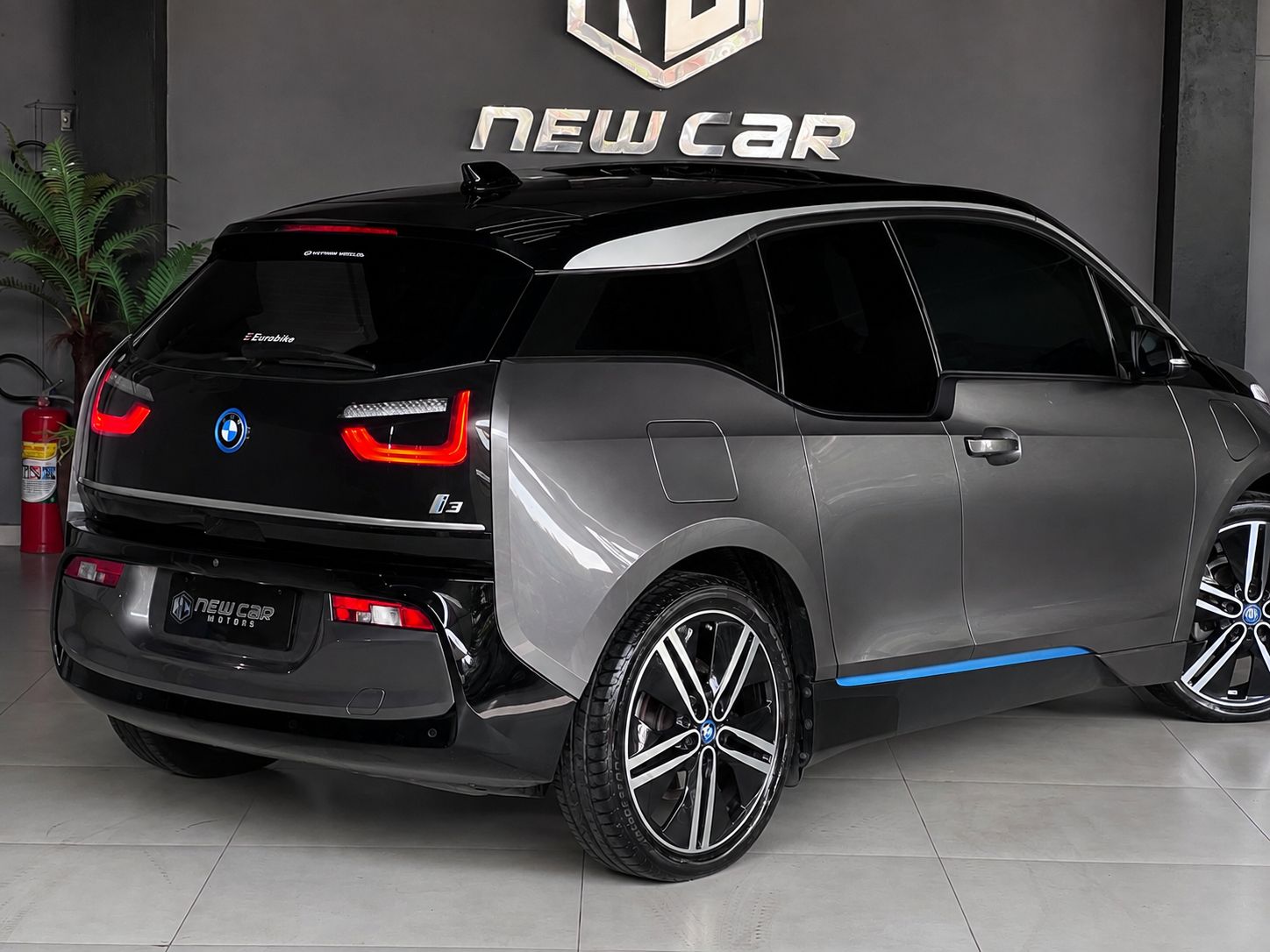 BMW i3