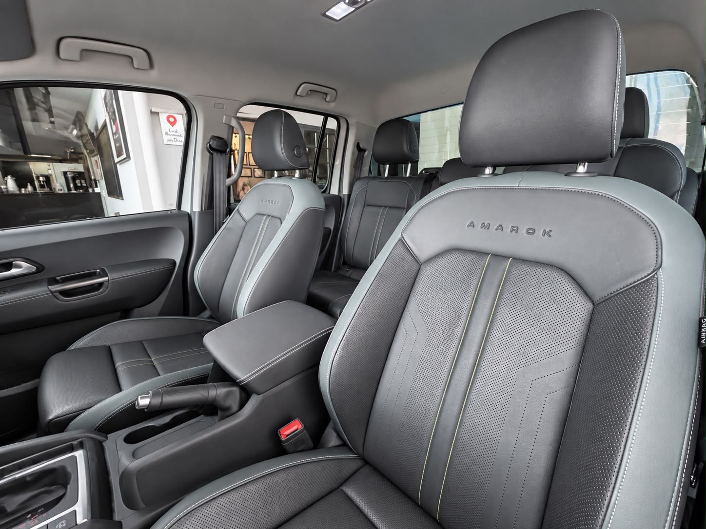 VOLKSWAGEN AMAROK