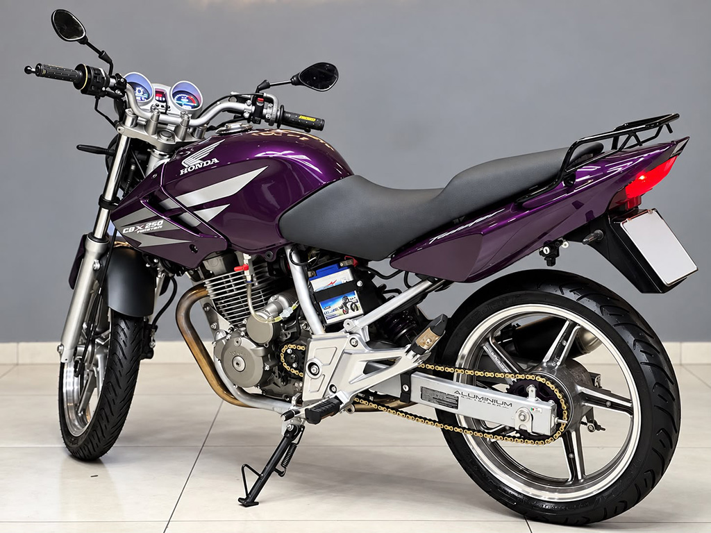 HONDA CBX 250 TWISTER