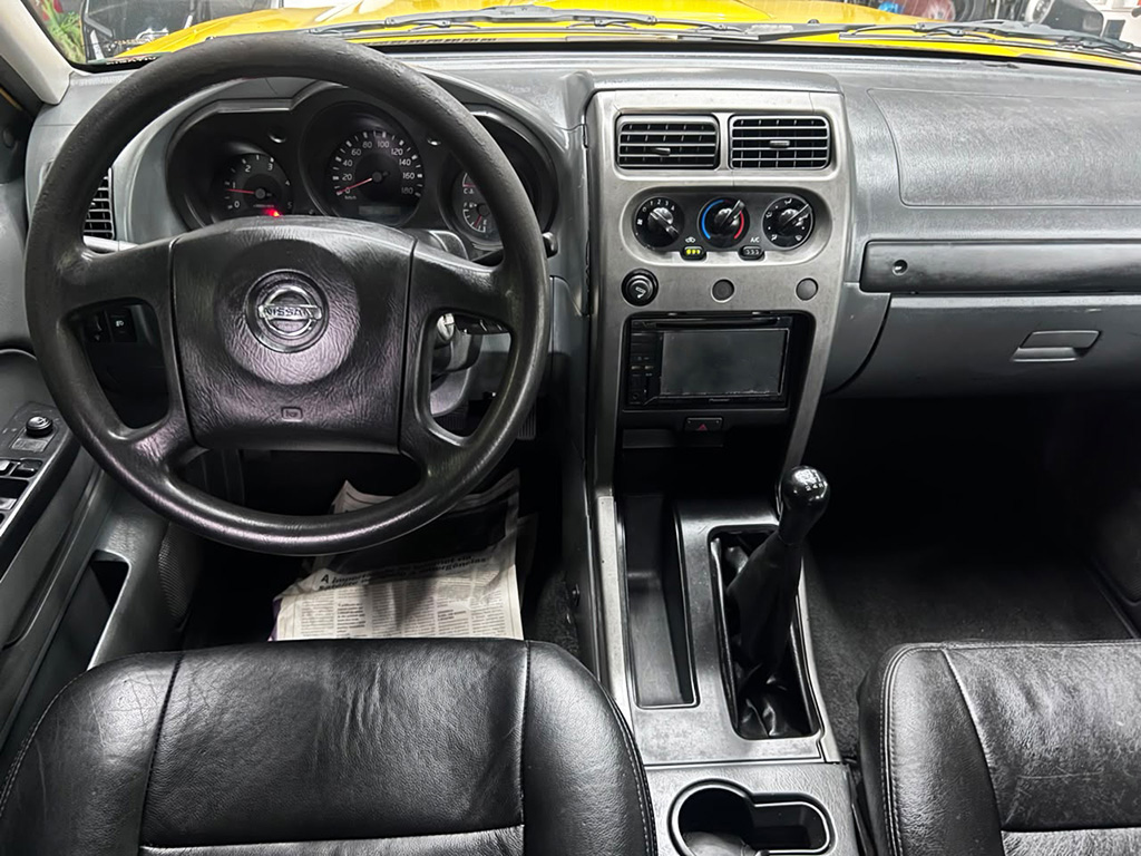 NISSAN FRONTIER