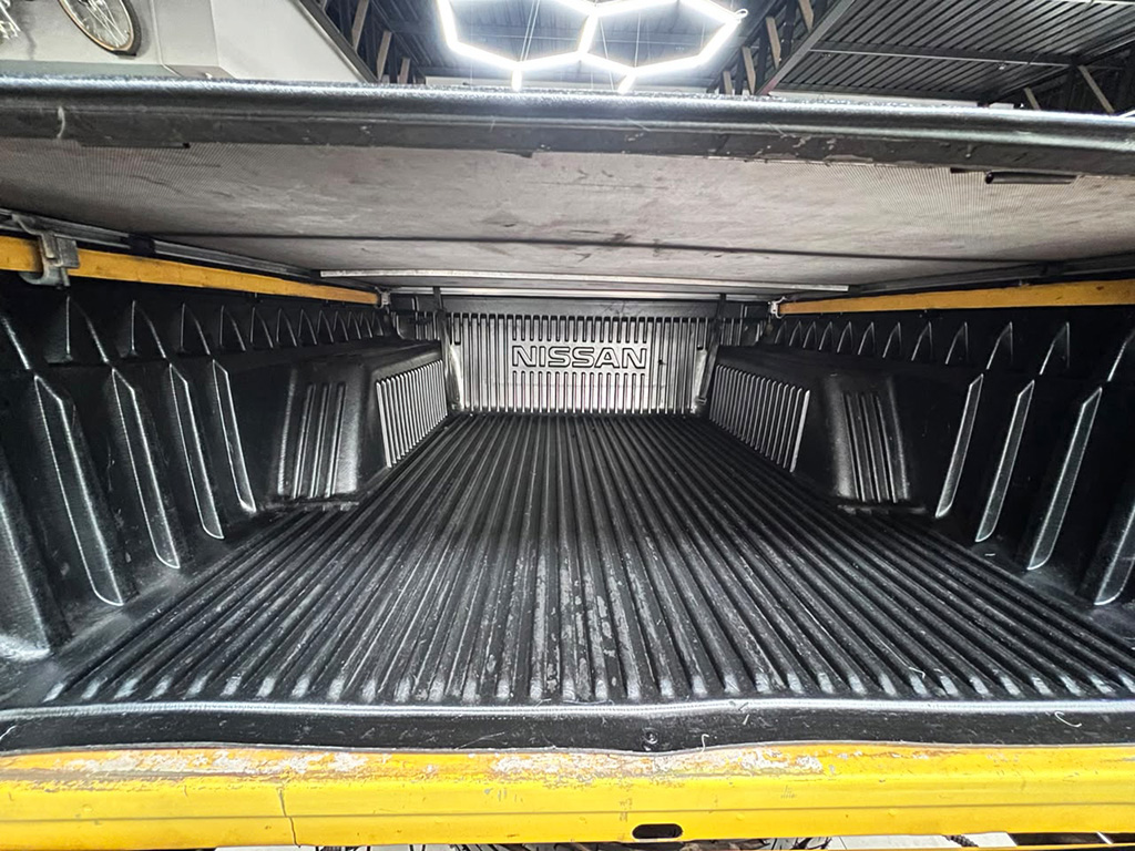 NISSAN FRONTIER