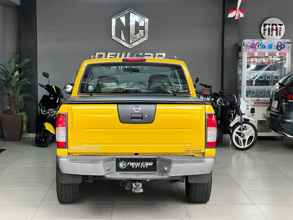 NISSAN FRONTIER