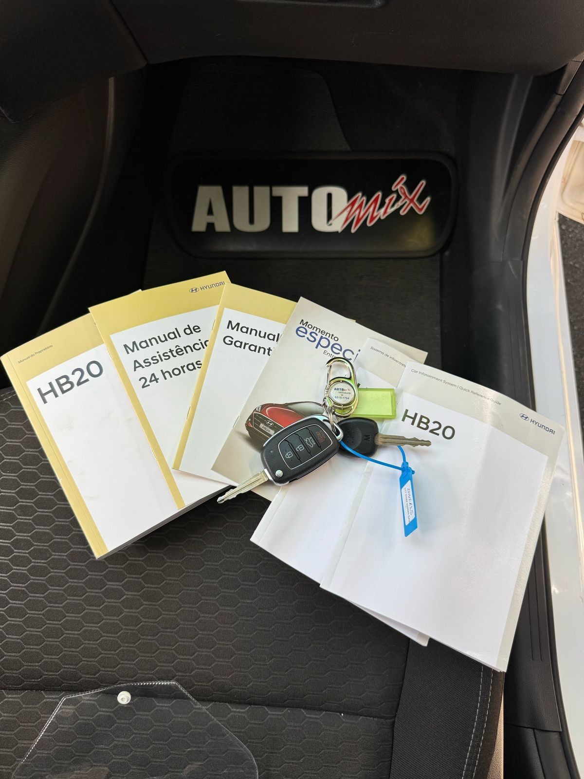 Car Image 8