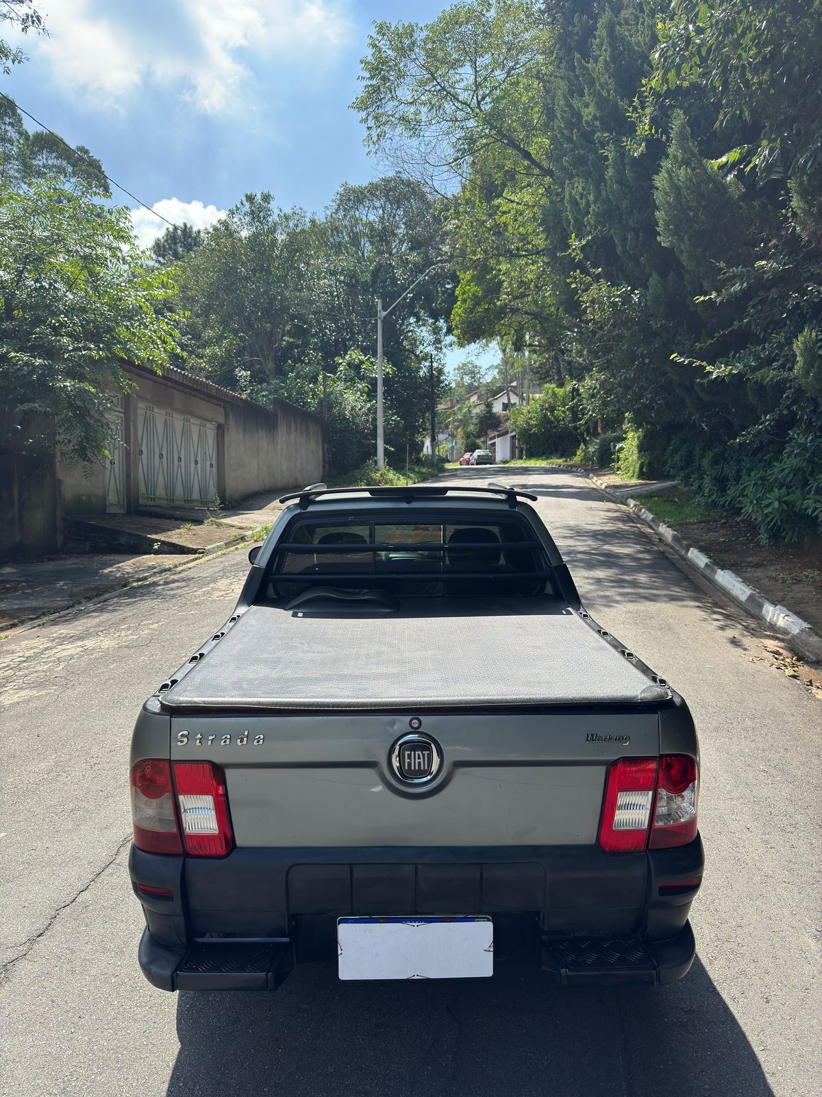 Car Image 15