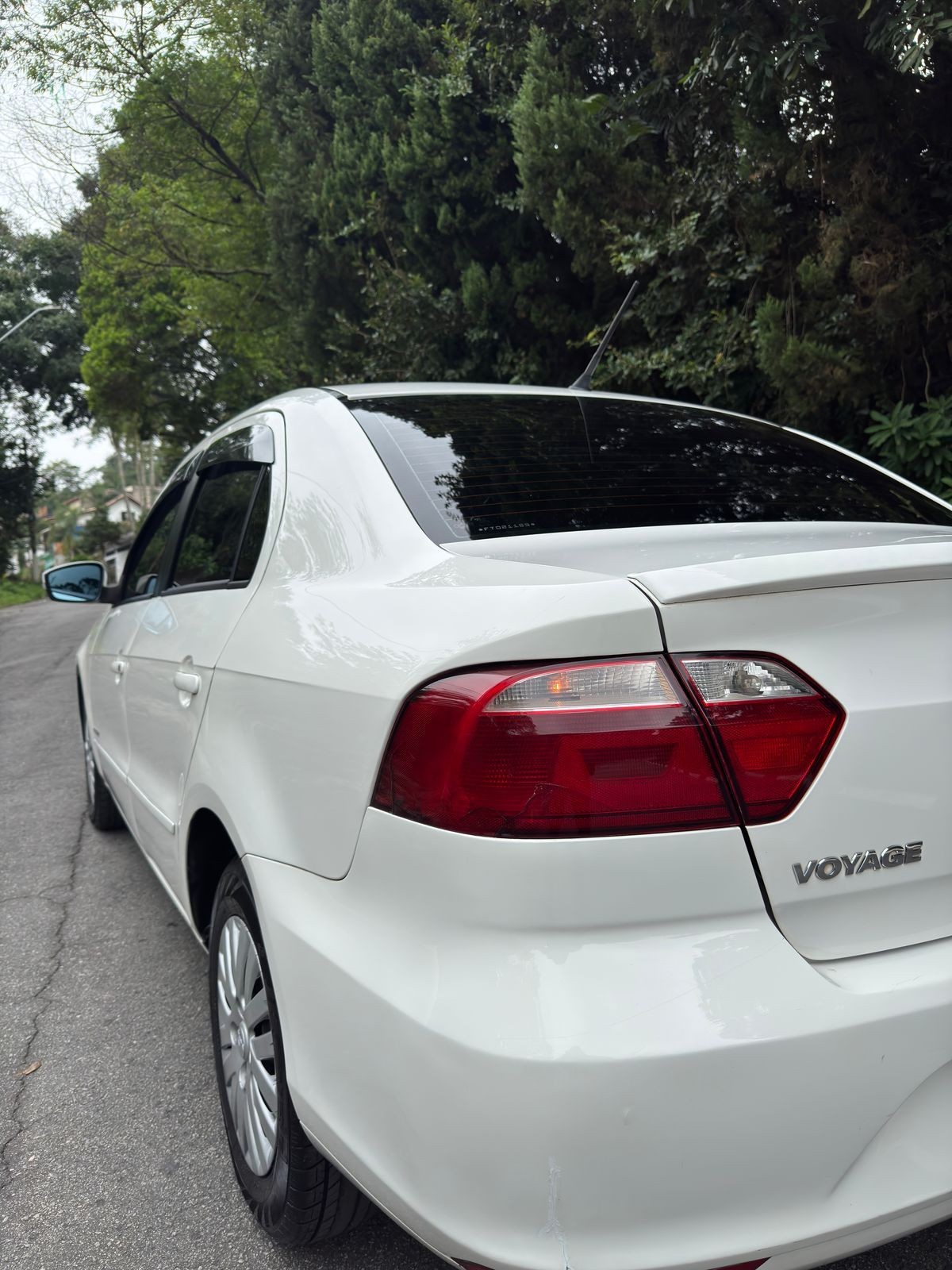 Car Image 18