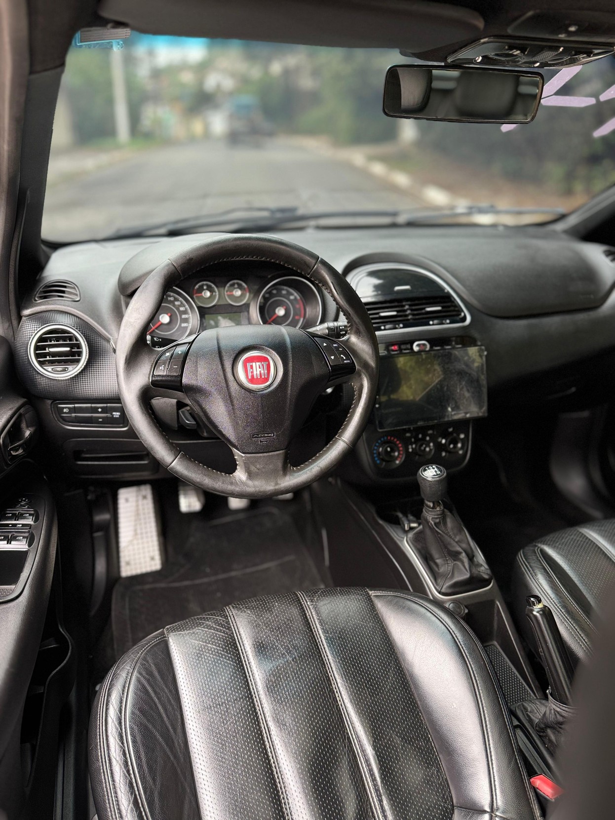 Car Image 8