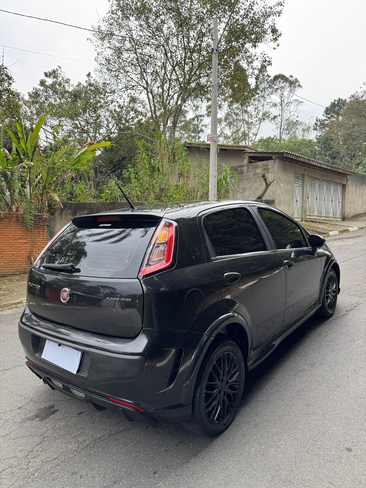Car Image 13