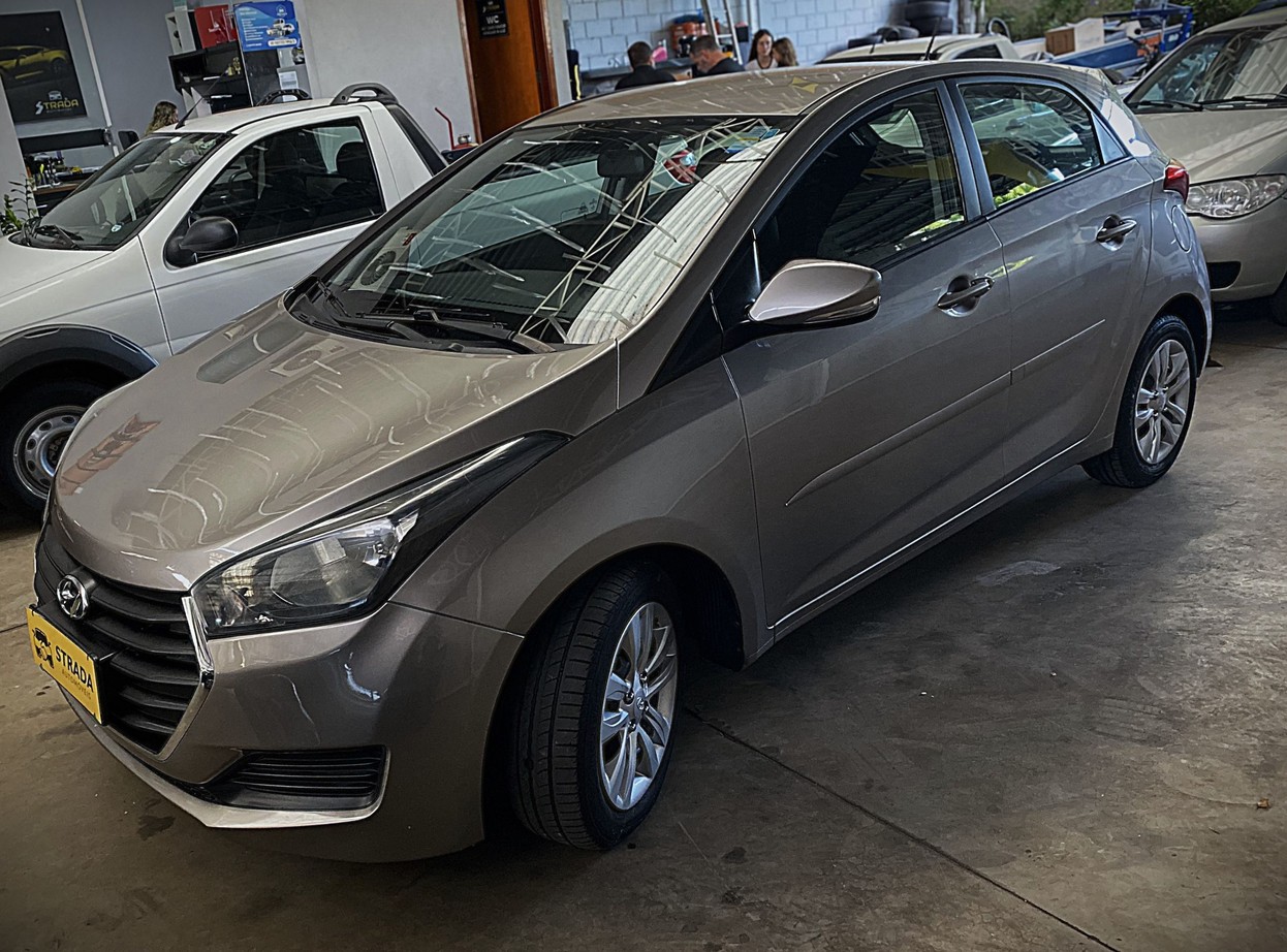 HB20 1.6 COMFORT PLUS 16V