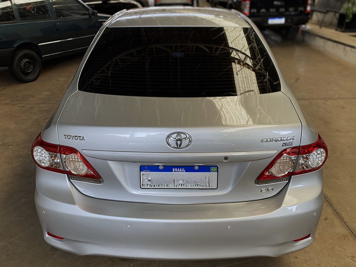 COROLLA 2.0 XEI