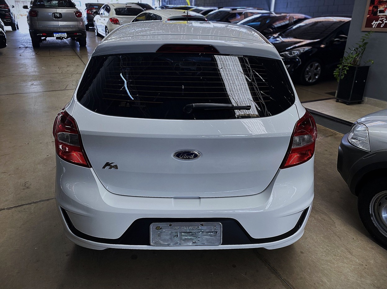 FORD KA