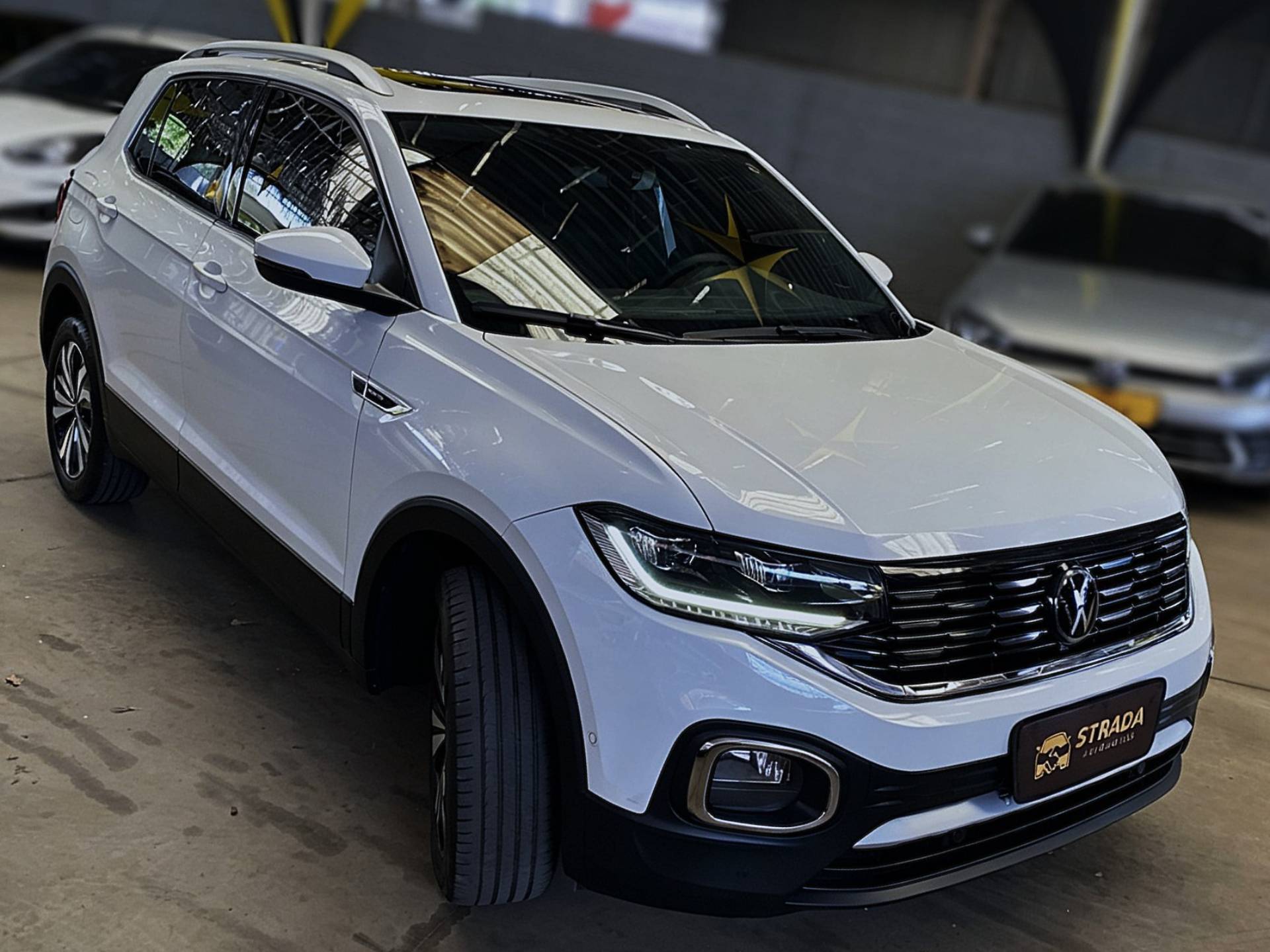 VOLKSWAGEN T-CROSS