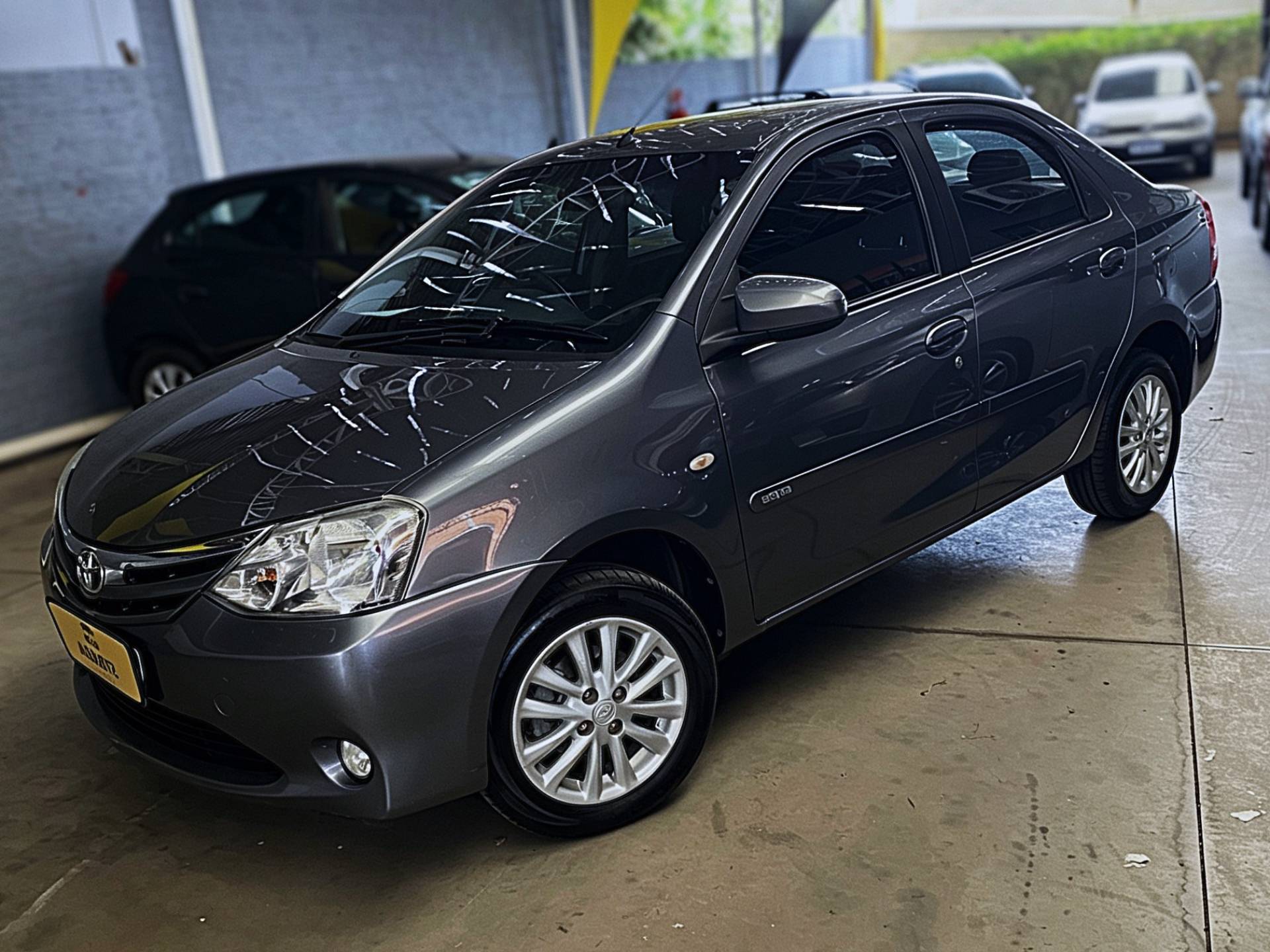 TOYOTA ETIOS