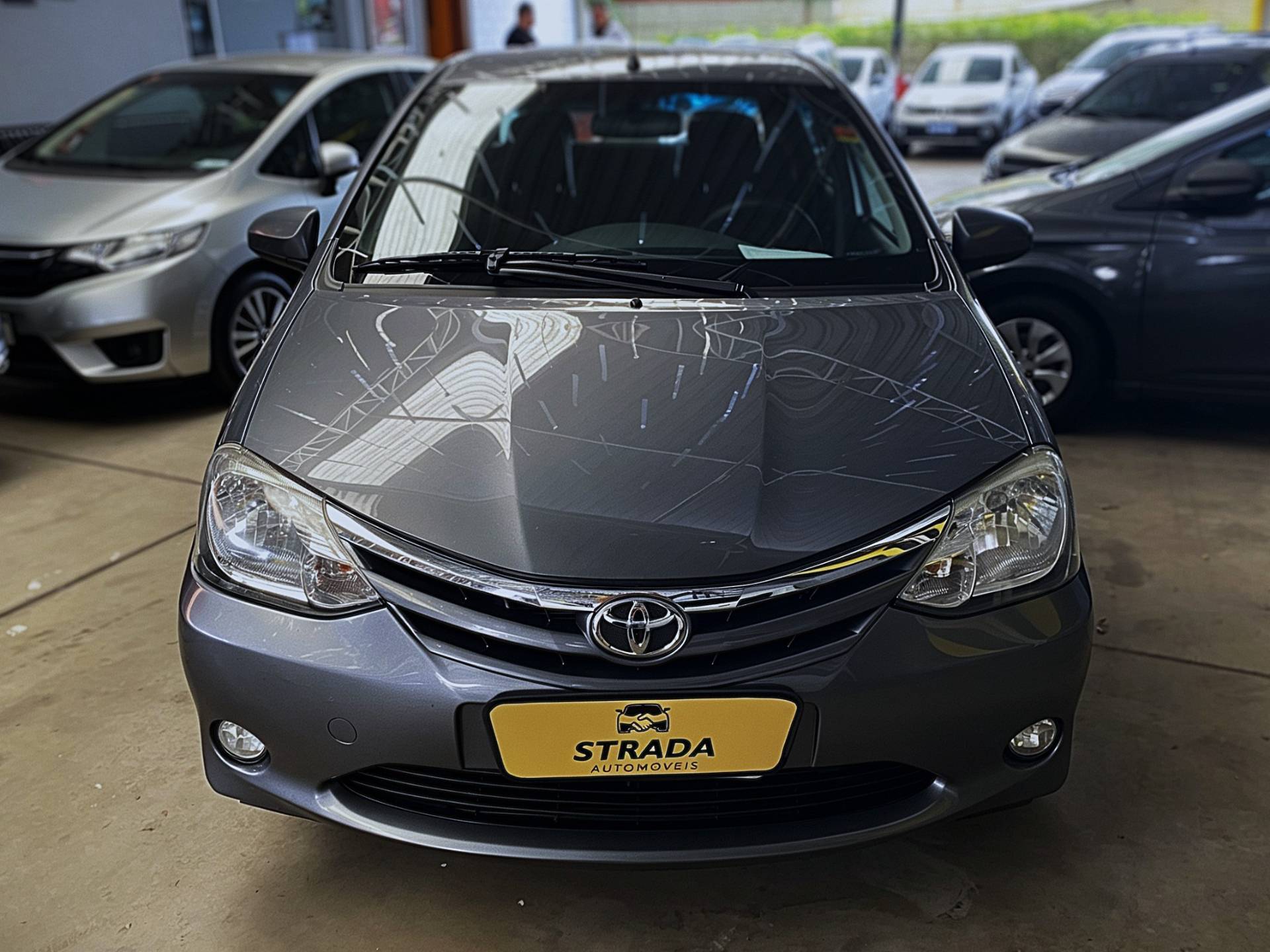 TOYOTA ETIOS