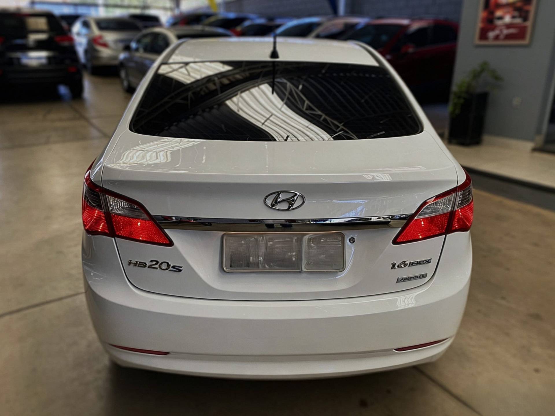 HYUNDAI HB20S