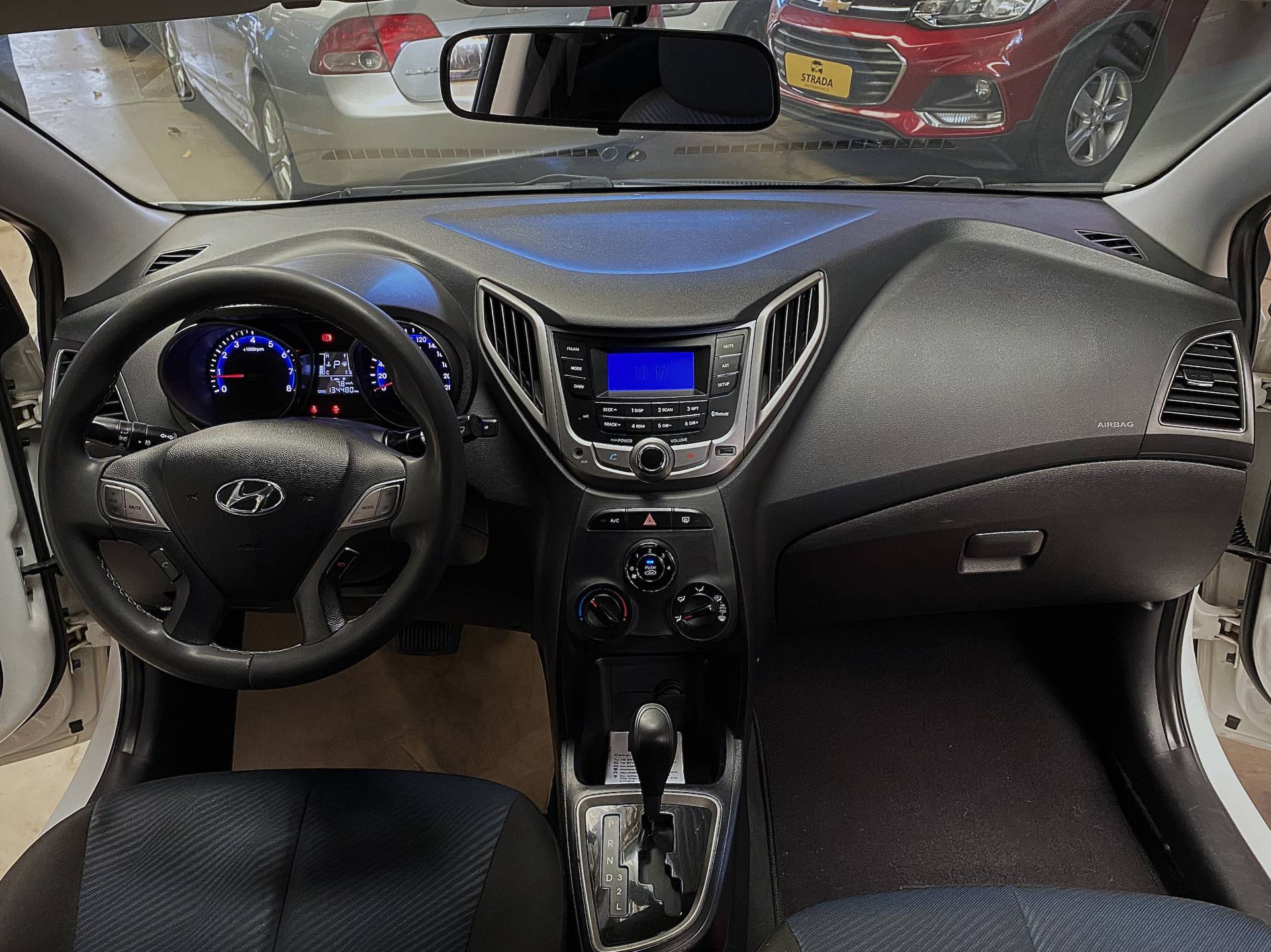 HYUNDAI HB20S