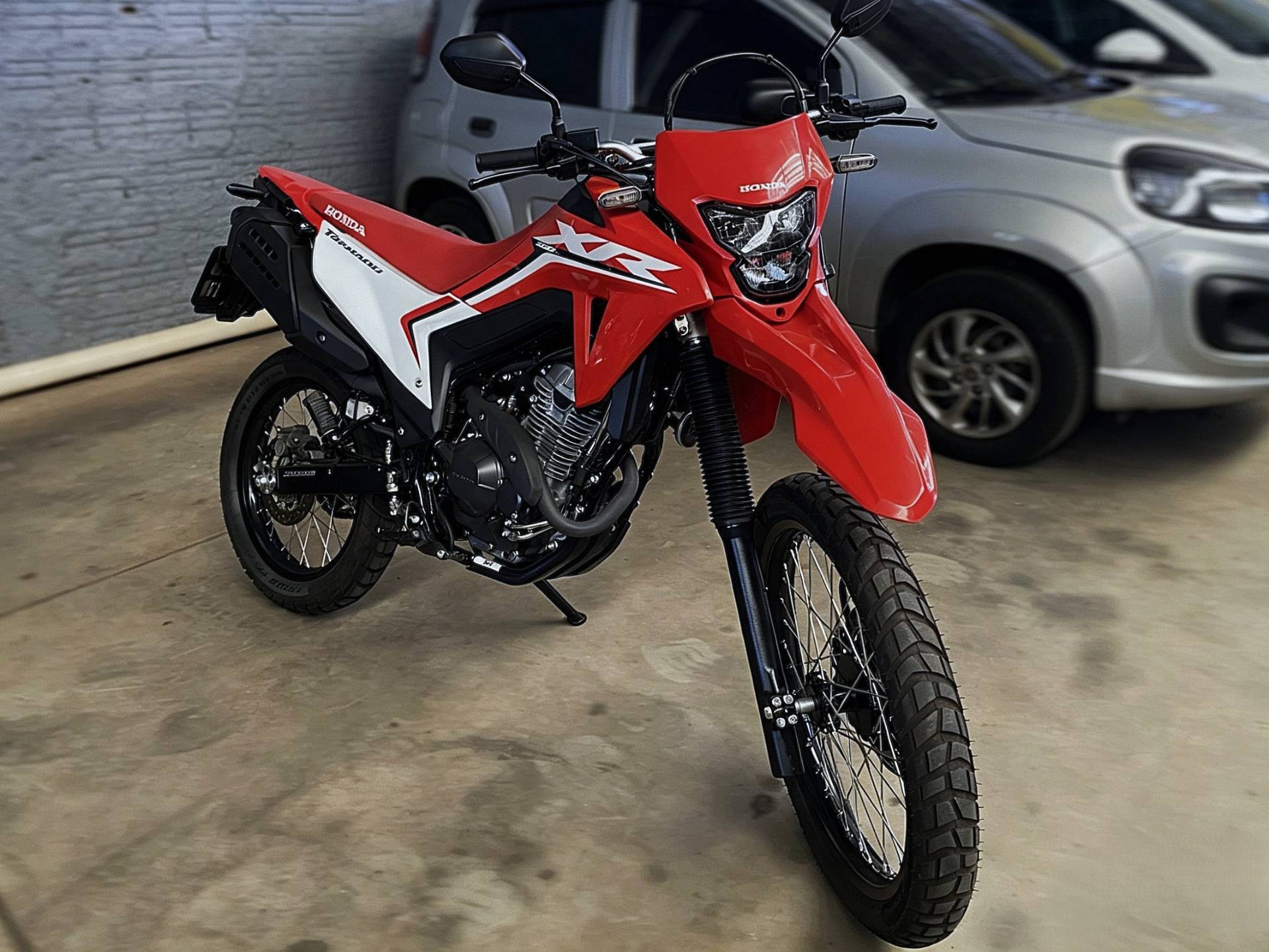 HONDA XR 300L TORNADO