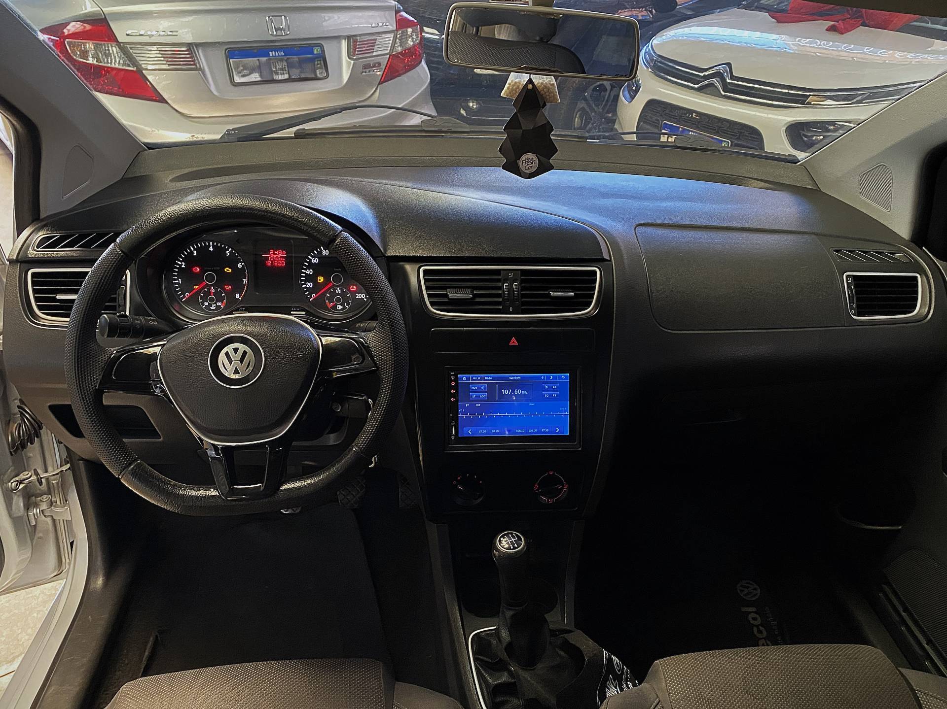 VOLKSWAGEN FOX