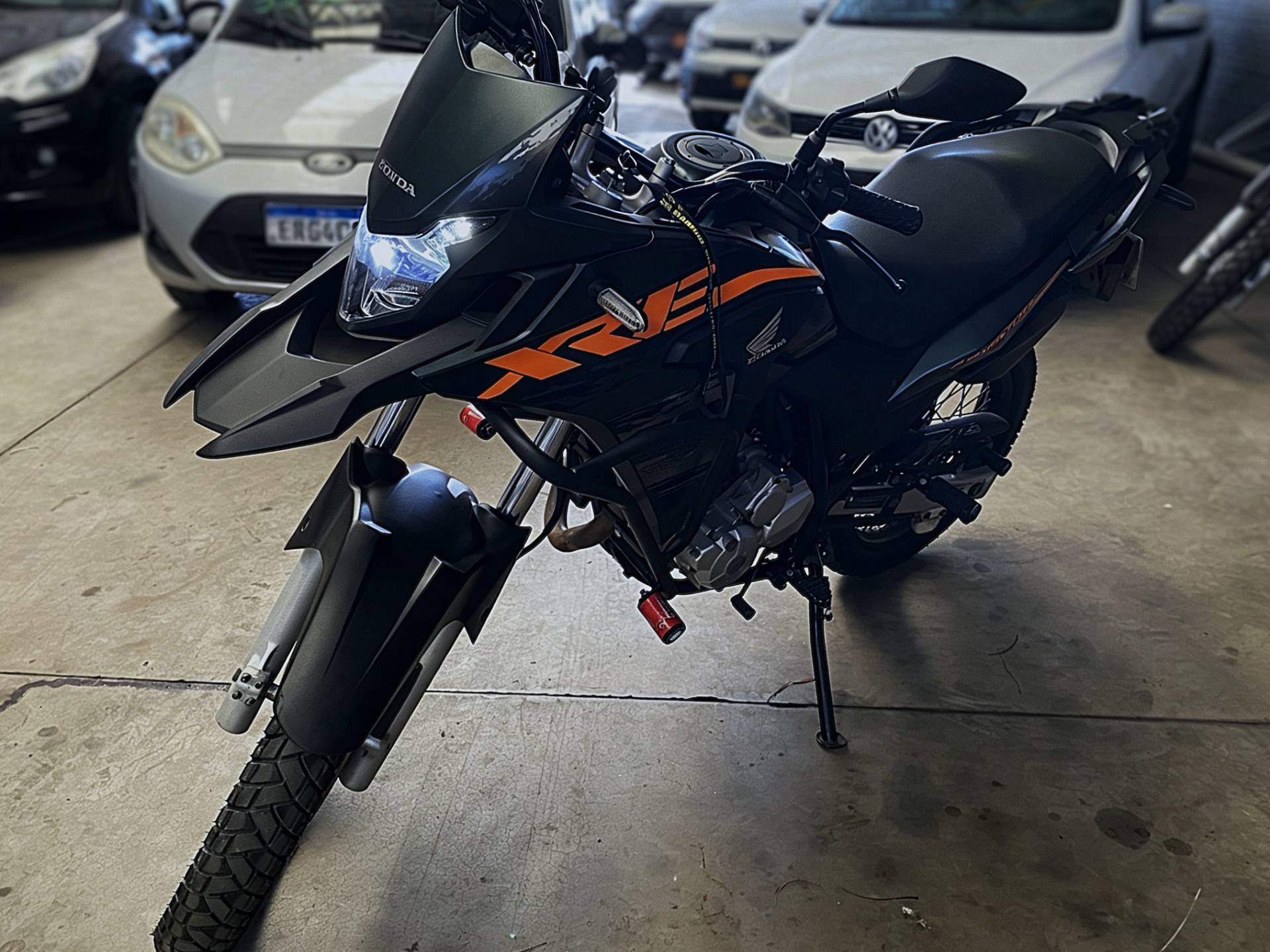 HONDA XRE 300 SAHARA ADVENTURE
