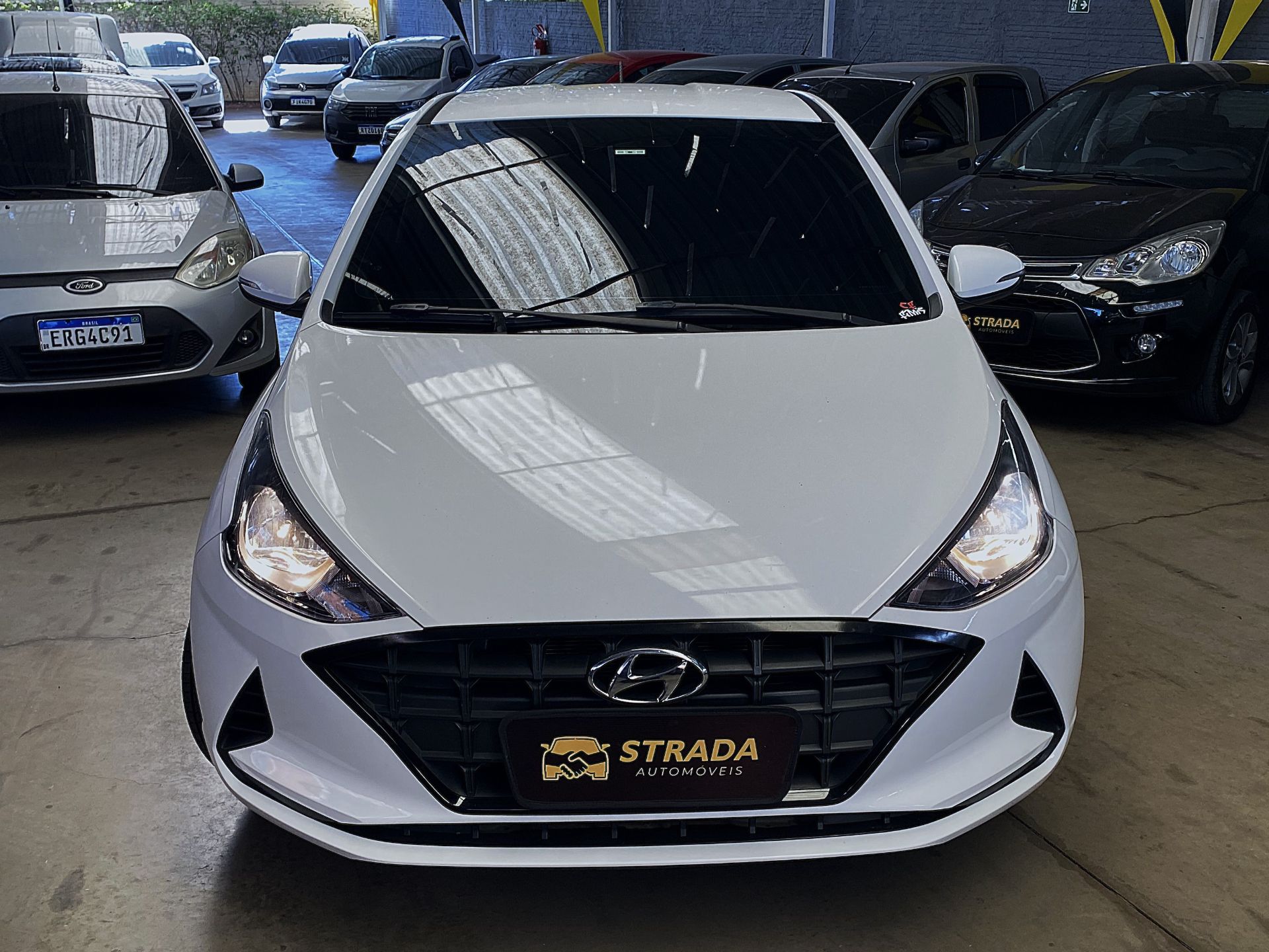 HYUNDAI HB20S