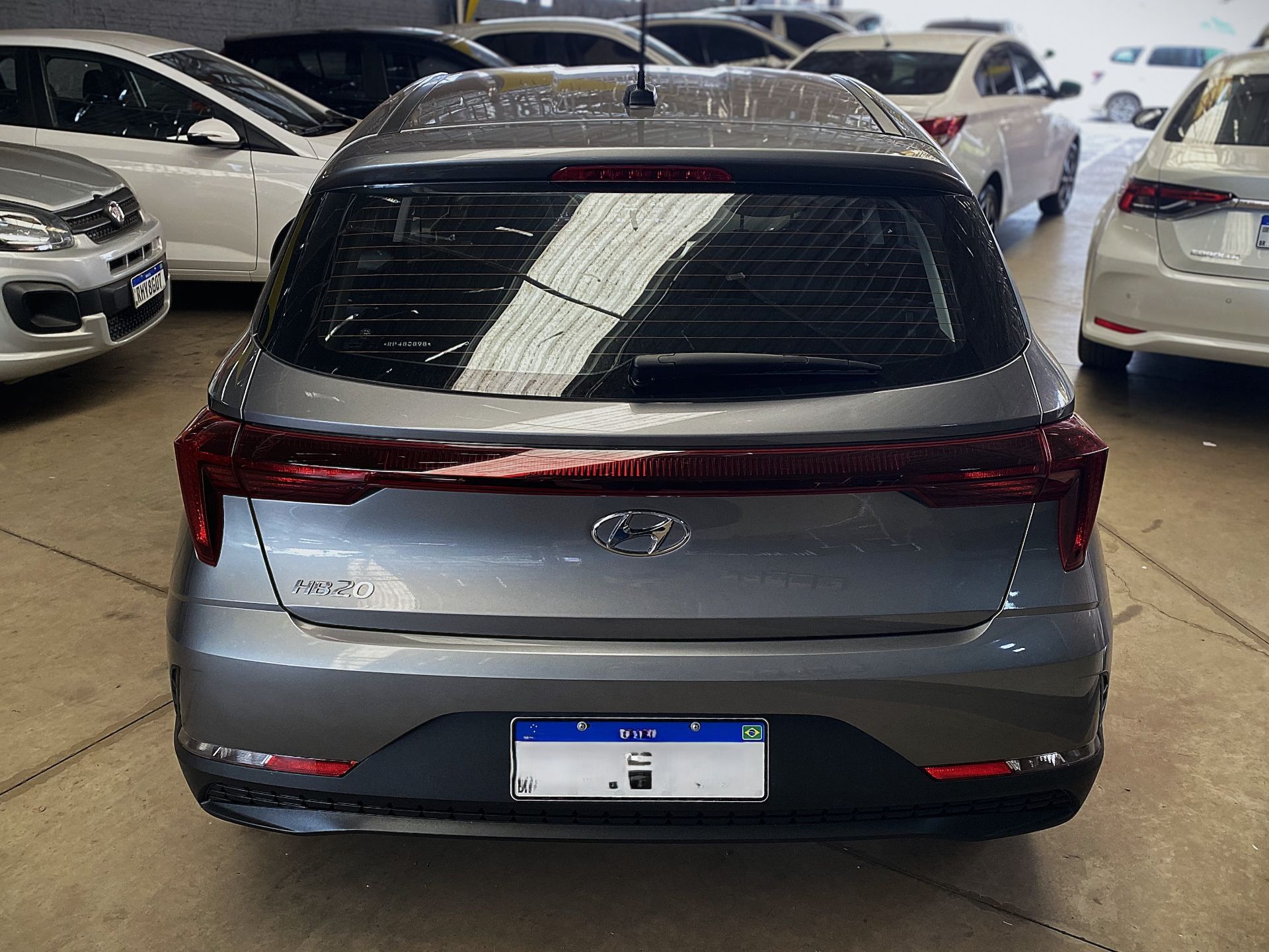 HYUNDAI HB20