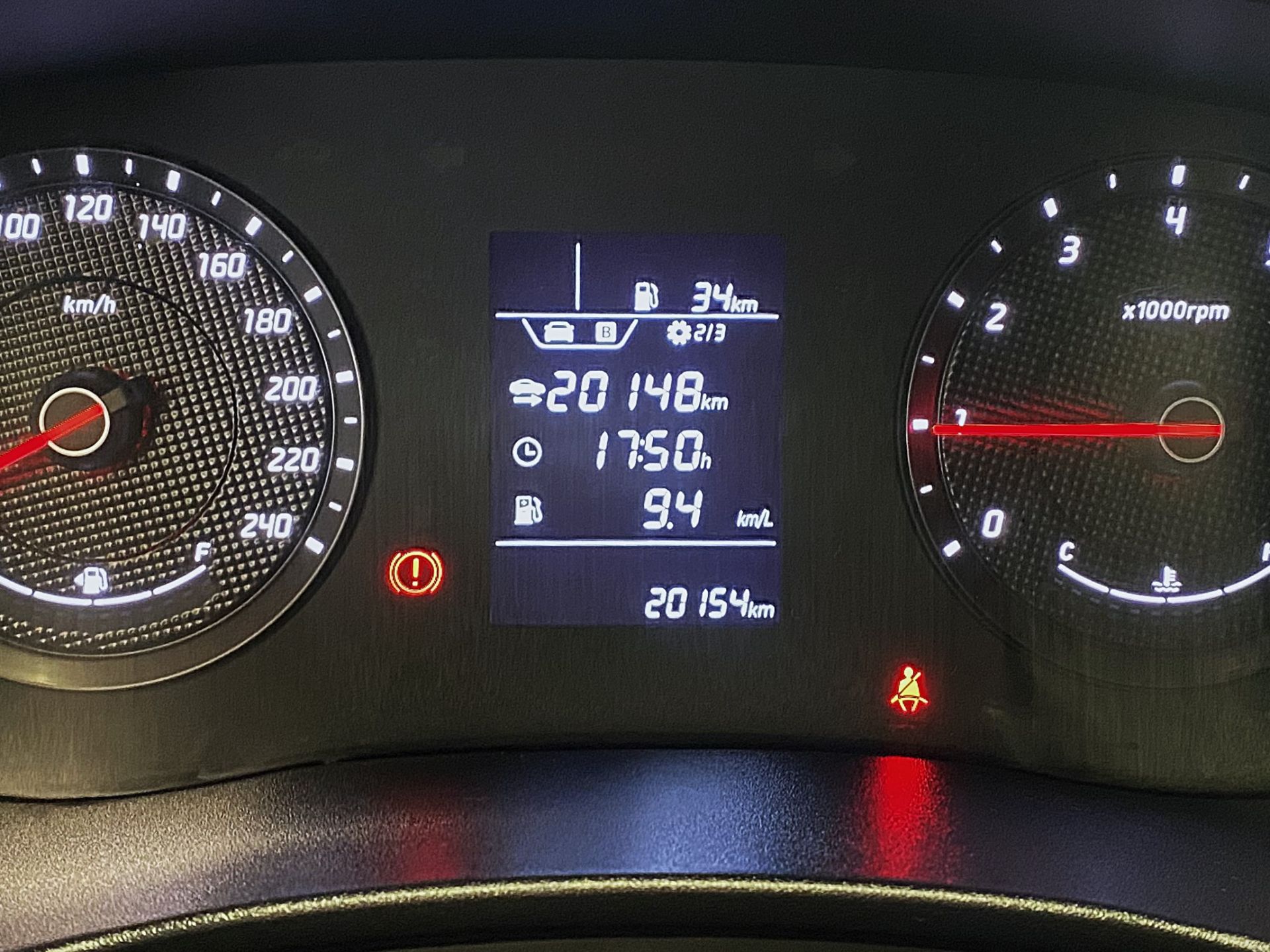 HYUNDAI HB20