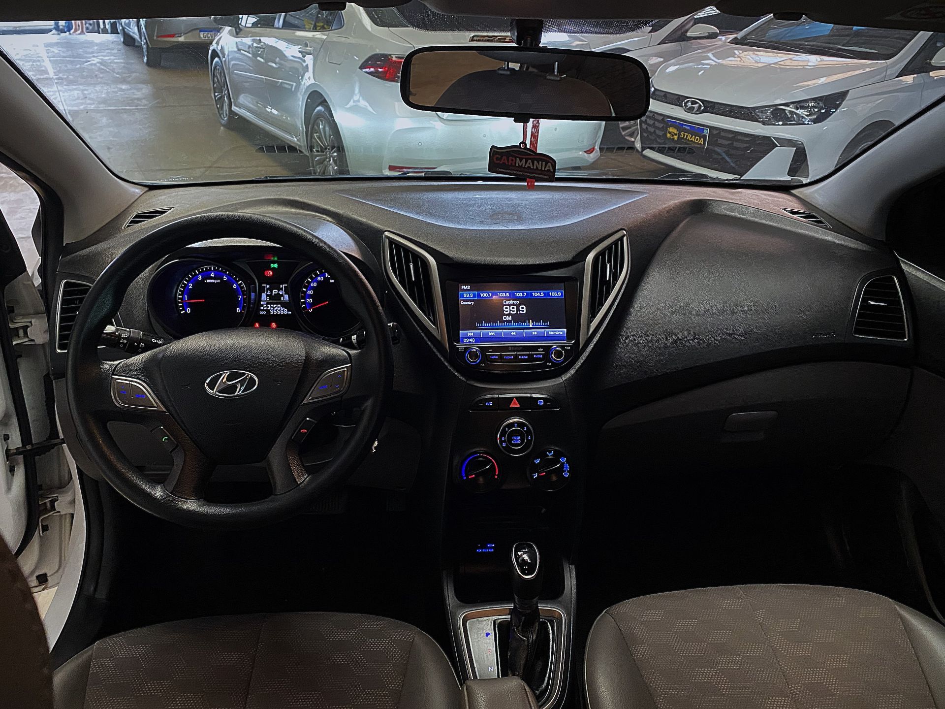 HYUNDAI HB20S