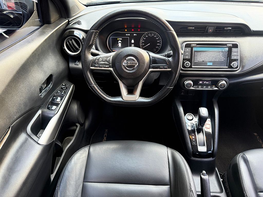 NISSAN KICKS