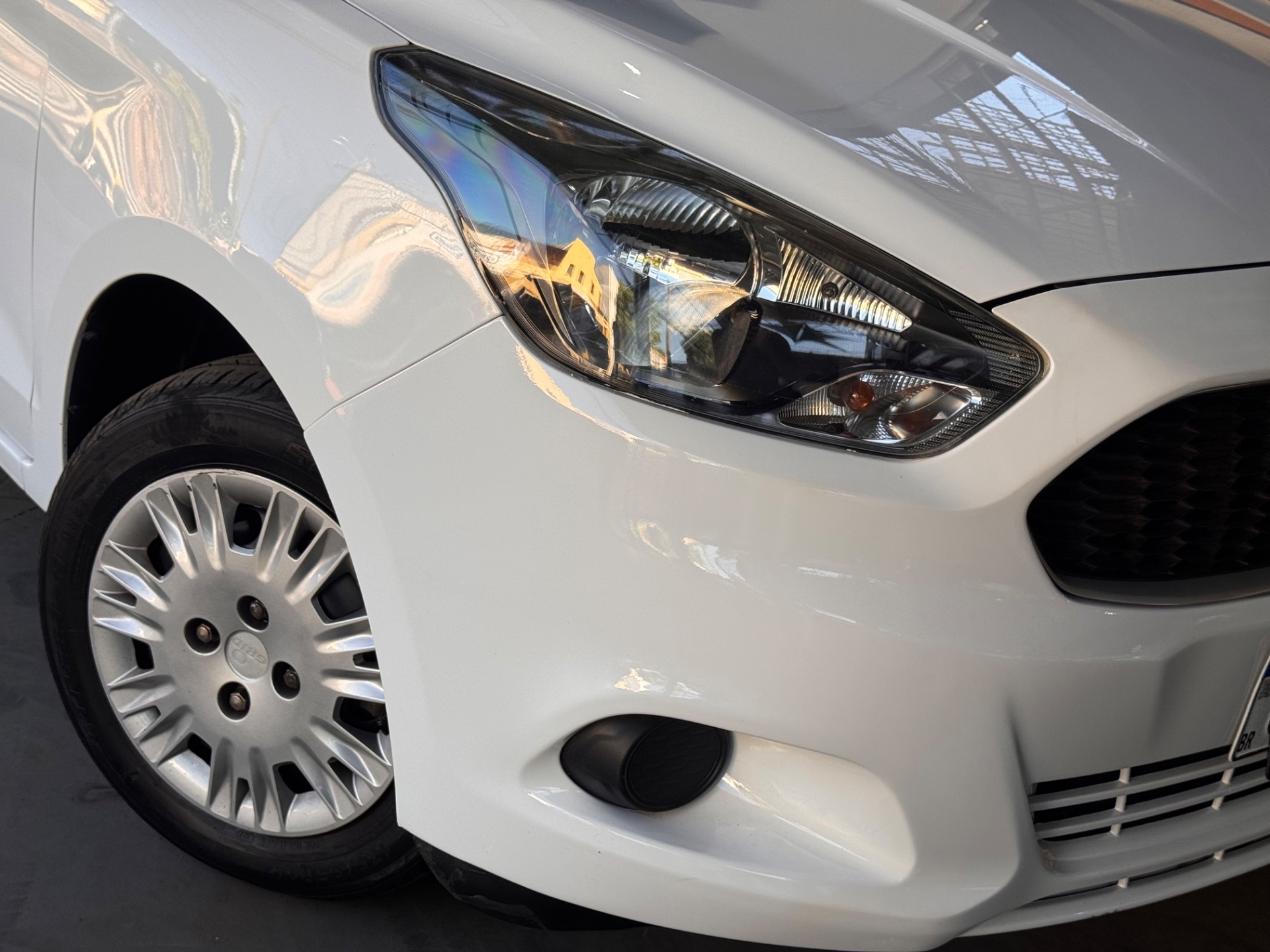 FORD KA