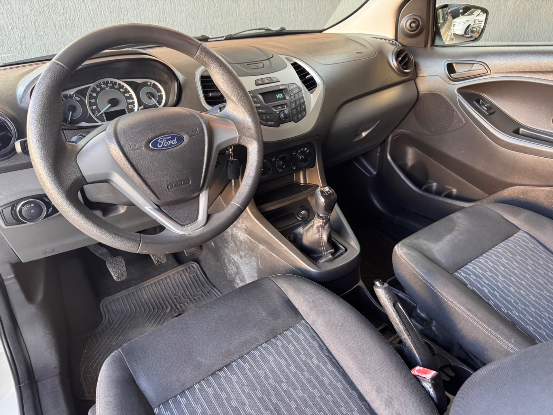 FORD KA