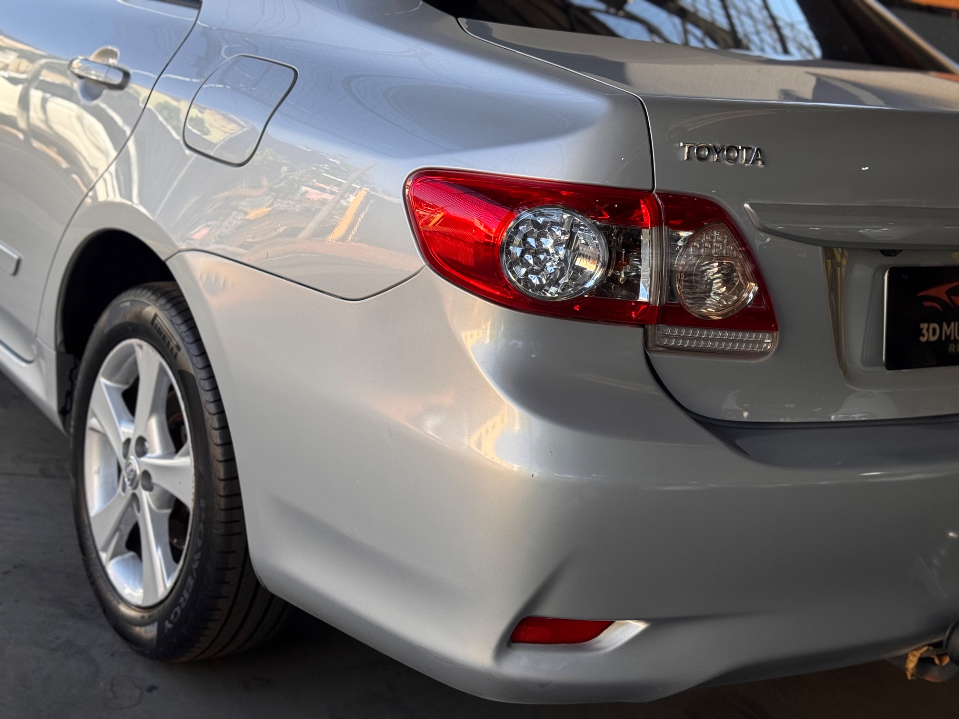 TOYOTA COROLLA