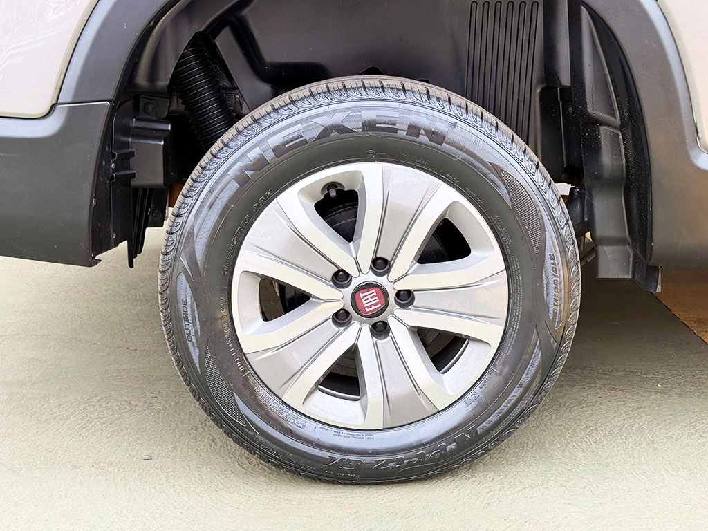 FIAT TORO