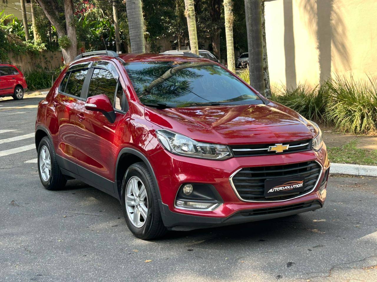 CHEVROLET TRACKER