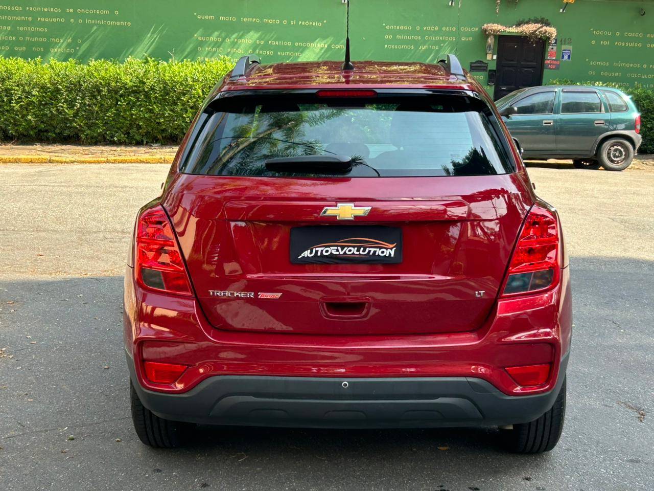 CHEVROLET TRACKER