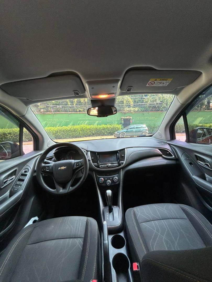 CHEVROLET TRACKER
