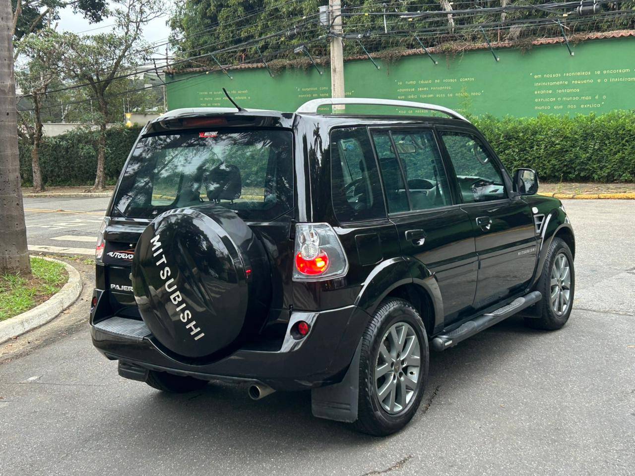 MITSUBISHI PAJERO TR4