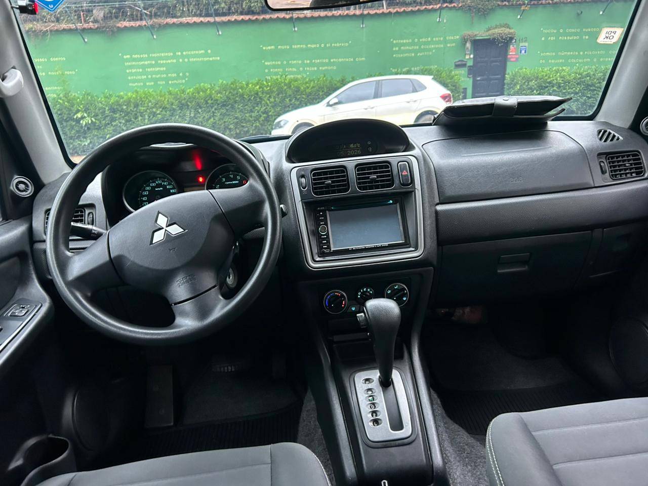 MITSUBISHI PAJERO TR4