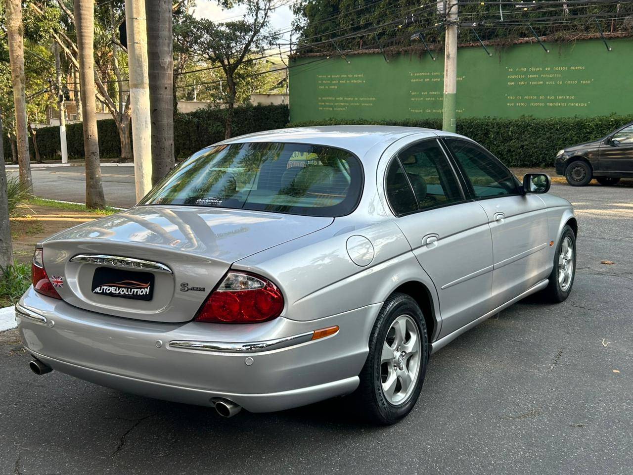 JAGUAR S-TYPE
