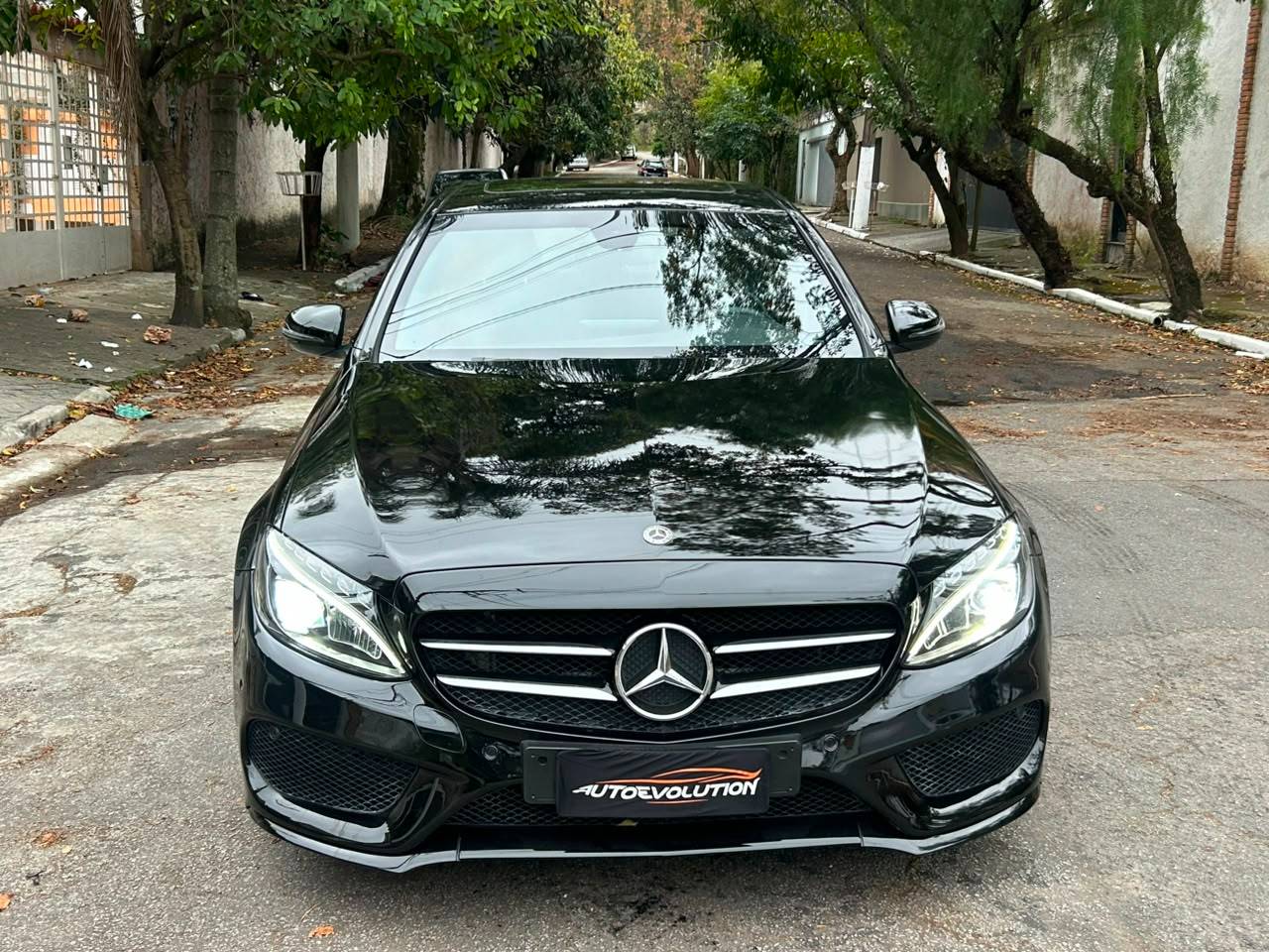 MERCEDES-BENZ C 300