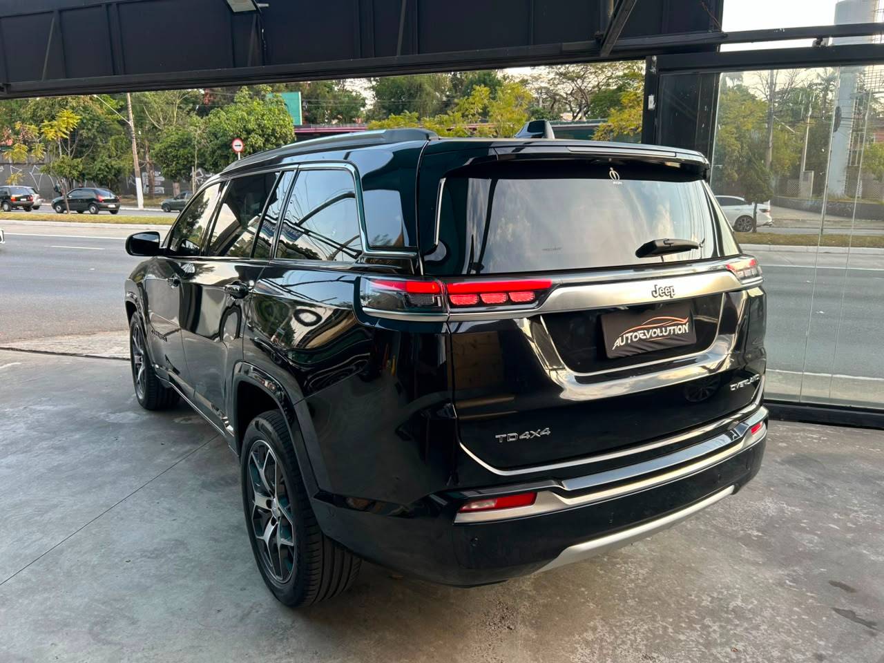 JEEP COMMANDER