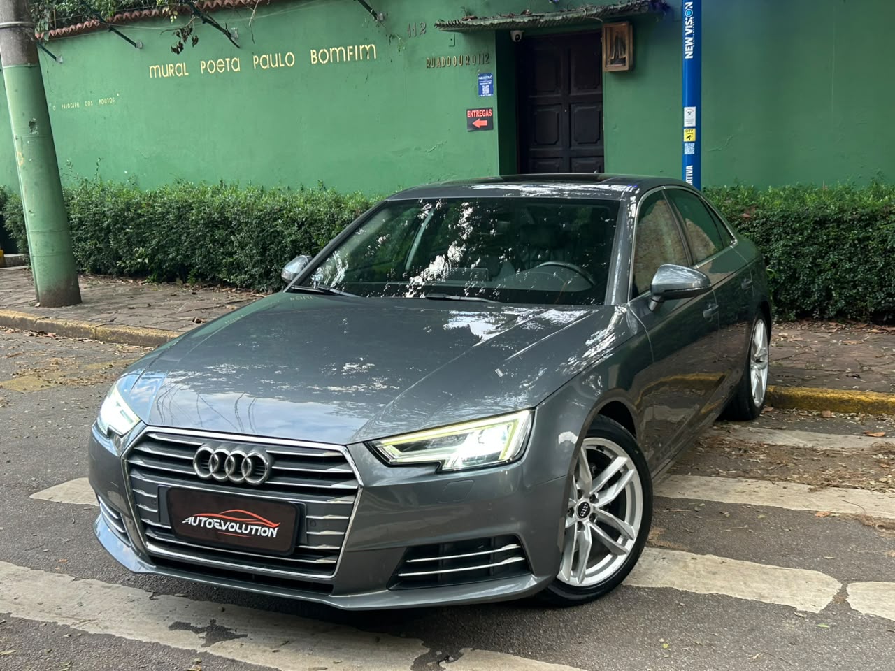AUDI A4