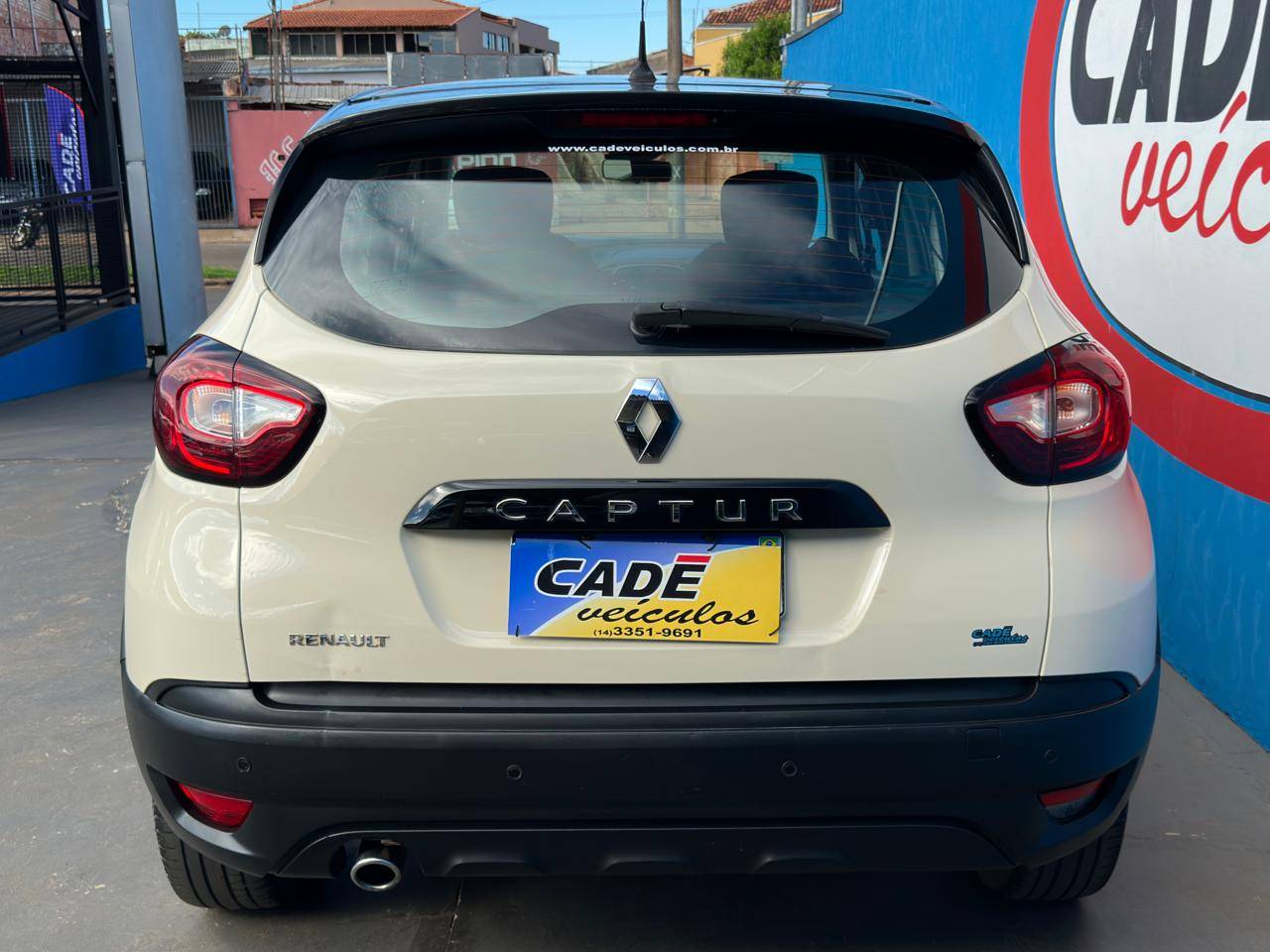 RENAULT CAPTUR
