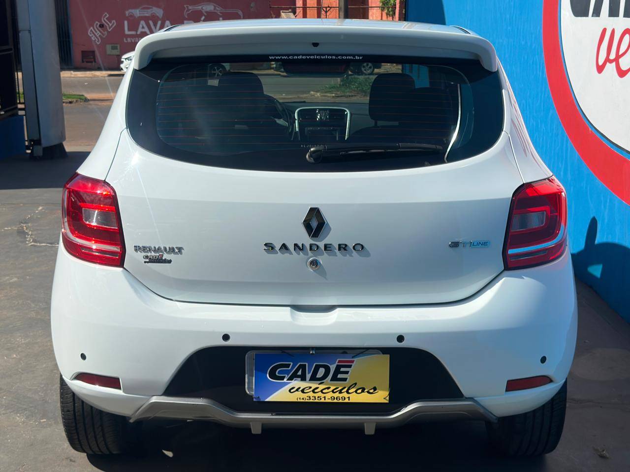 RENAULT SANDERO